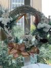 119 Snowy Village Wreath with Pearls